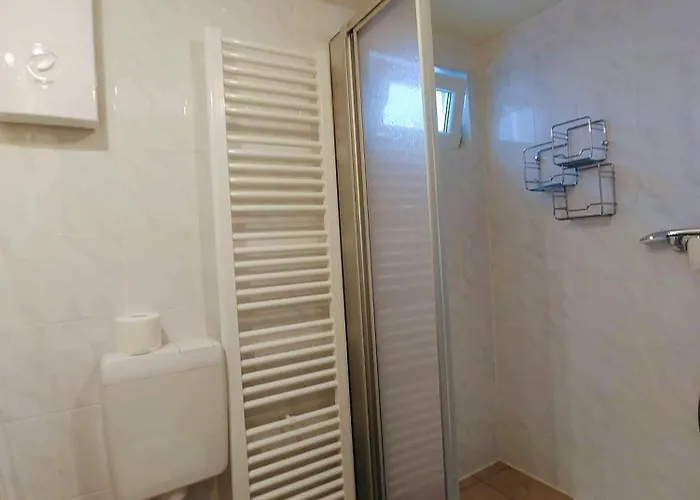 Gaestehaus - Erdgeschoss דירה